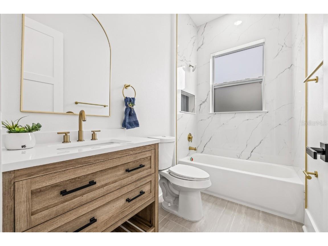 726 52nd Avenue N Saint Petersburg FL 33703 TB8437878 image43