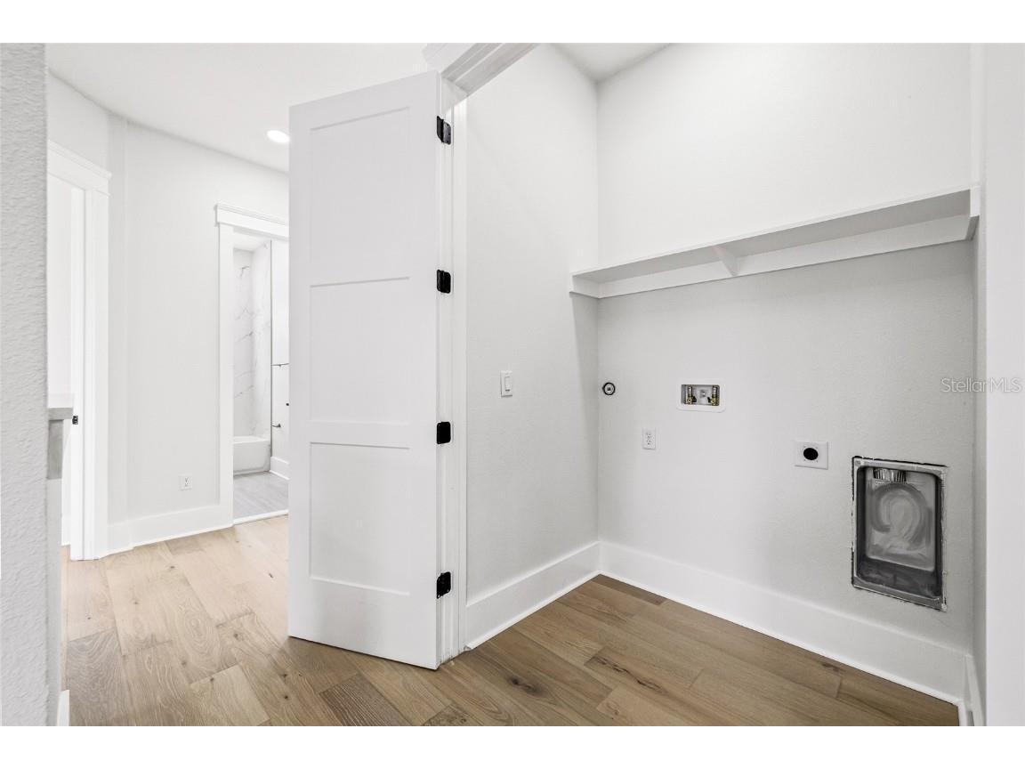 726 52nd Avenue N Saint Petersburg FL 33703 TB8437878 image46