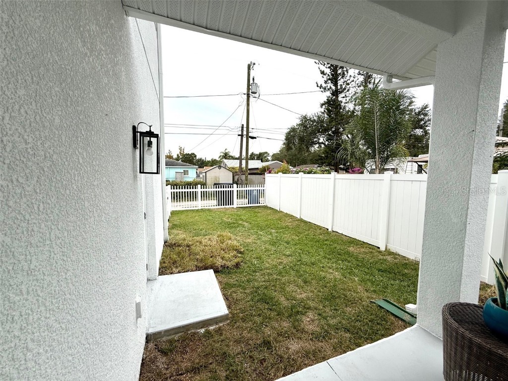 726 52nd Avenue N Saint Petersburg FL 33703 TB8437878 image47