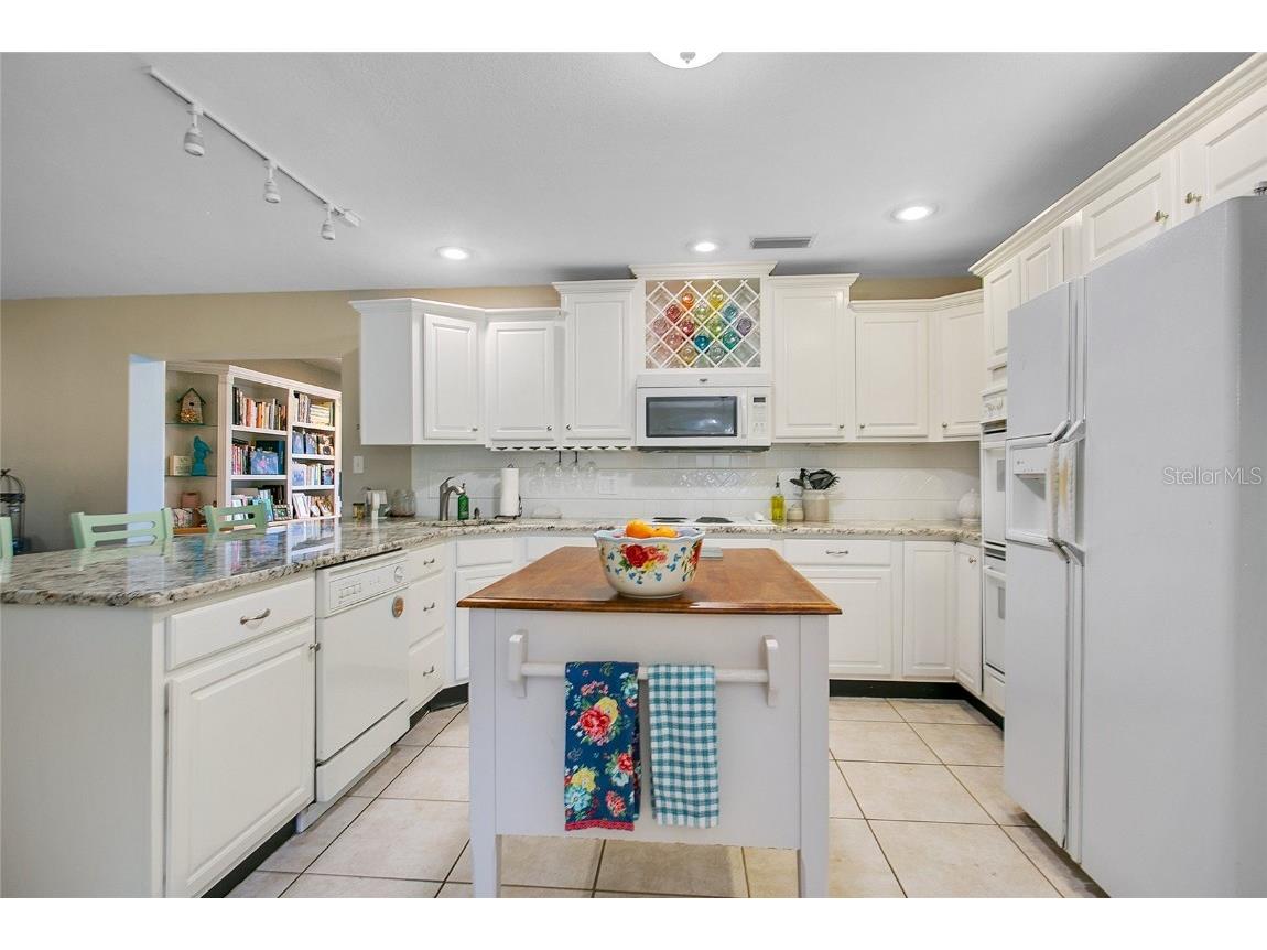 726 Albertson Place Orlando FL 32806 O6350714 image12