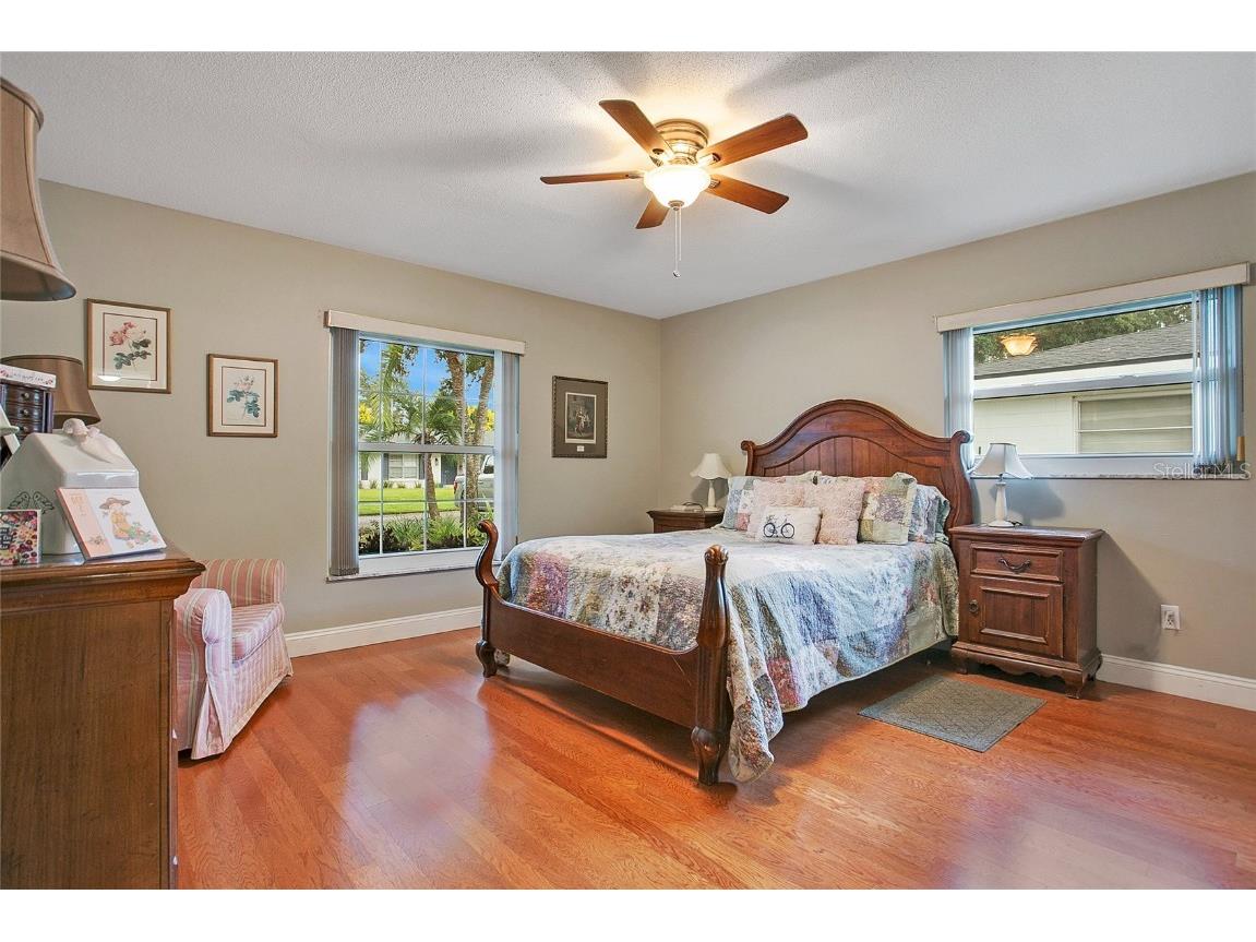 726 Albertson Place Orlando FL 32806 O6350714 image17