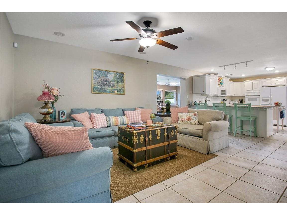 726 Albertson Place Orlando FL 32806 O6350714 image7