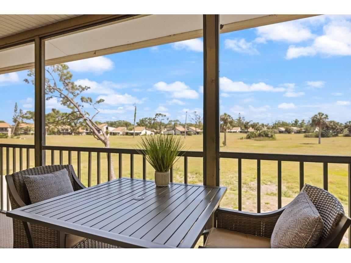 726 Bird Bay Drive W #153 Venice FL 34285 N6140544 image5