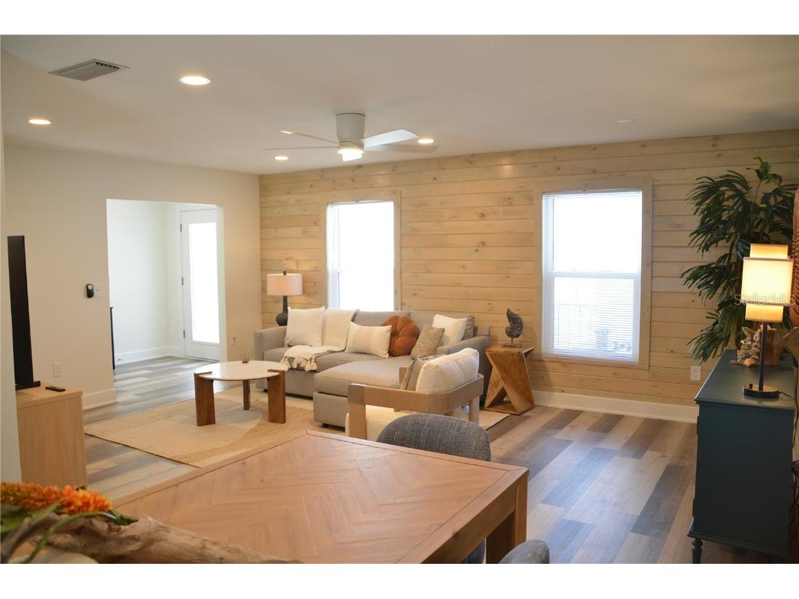 726 Birdsong Lane Sarasota FL 34242 A4634095 image12