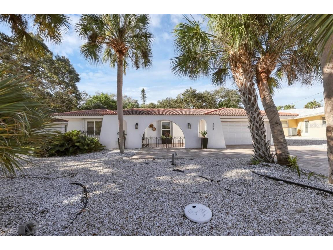 726 Birdsong Lane Sarasota FL 34242 A4634095 image2