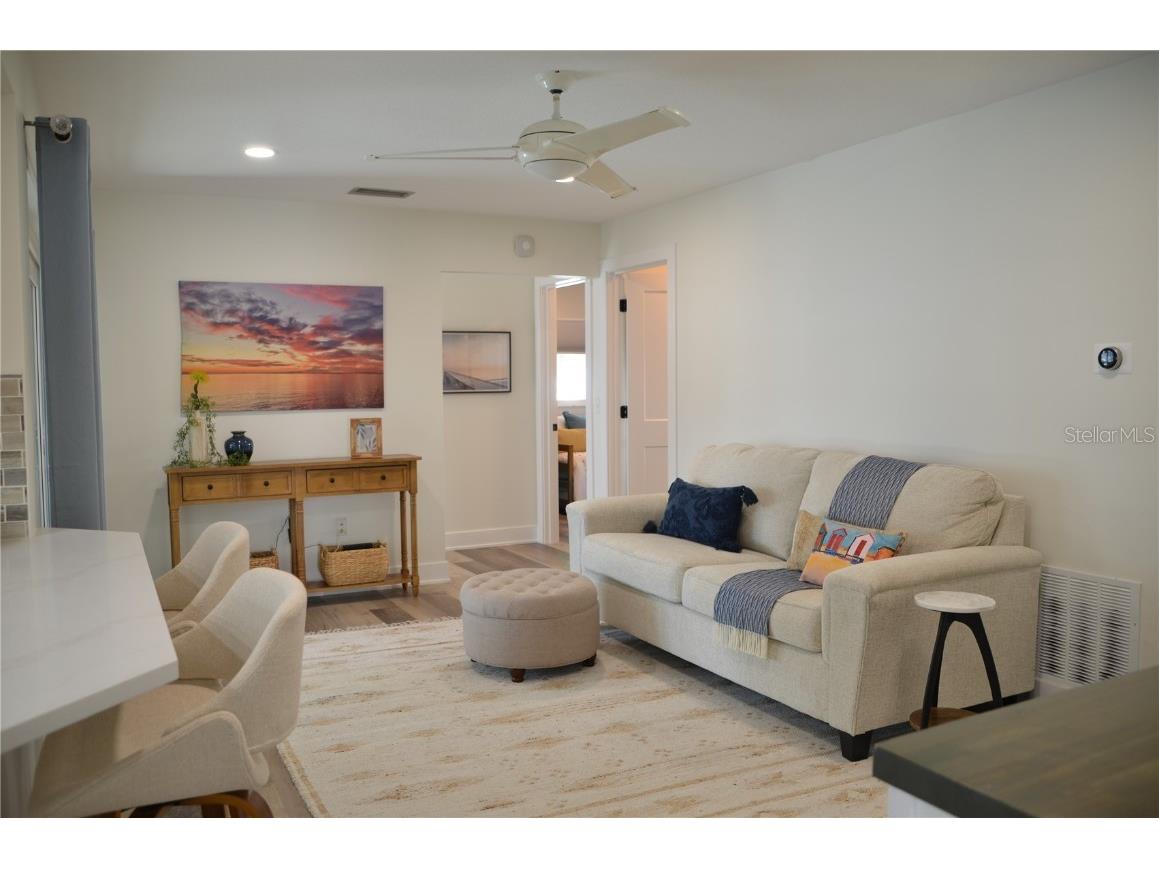 726 Birdsong Lane Sarasota FL 34242 A4634095 image22