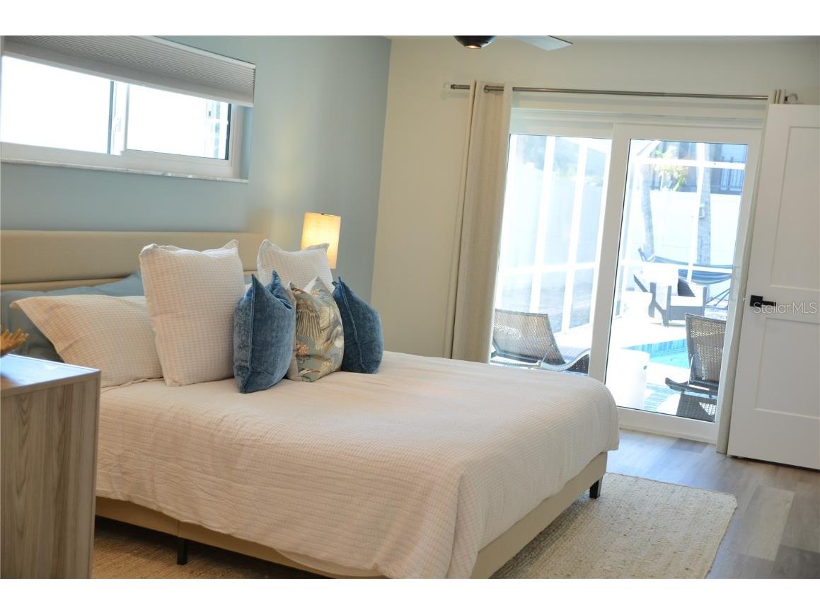 726 Birdsong Lane Sarasota FL 34242 A4634095 image27