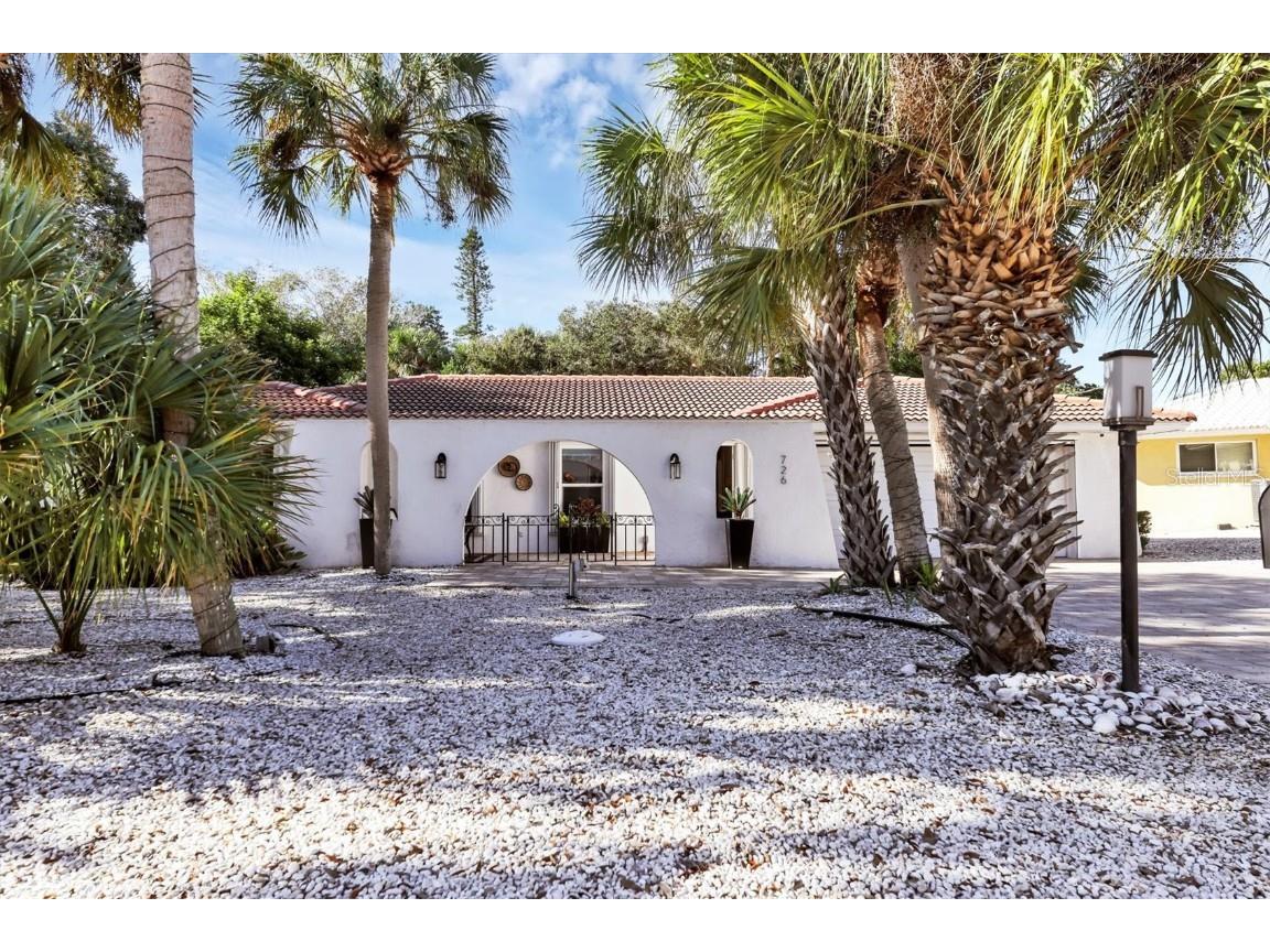 726 Birdsong Lane Sarasota FL 34242 A4634095 image3