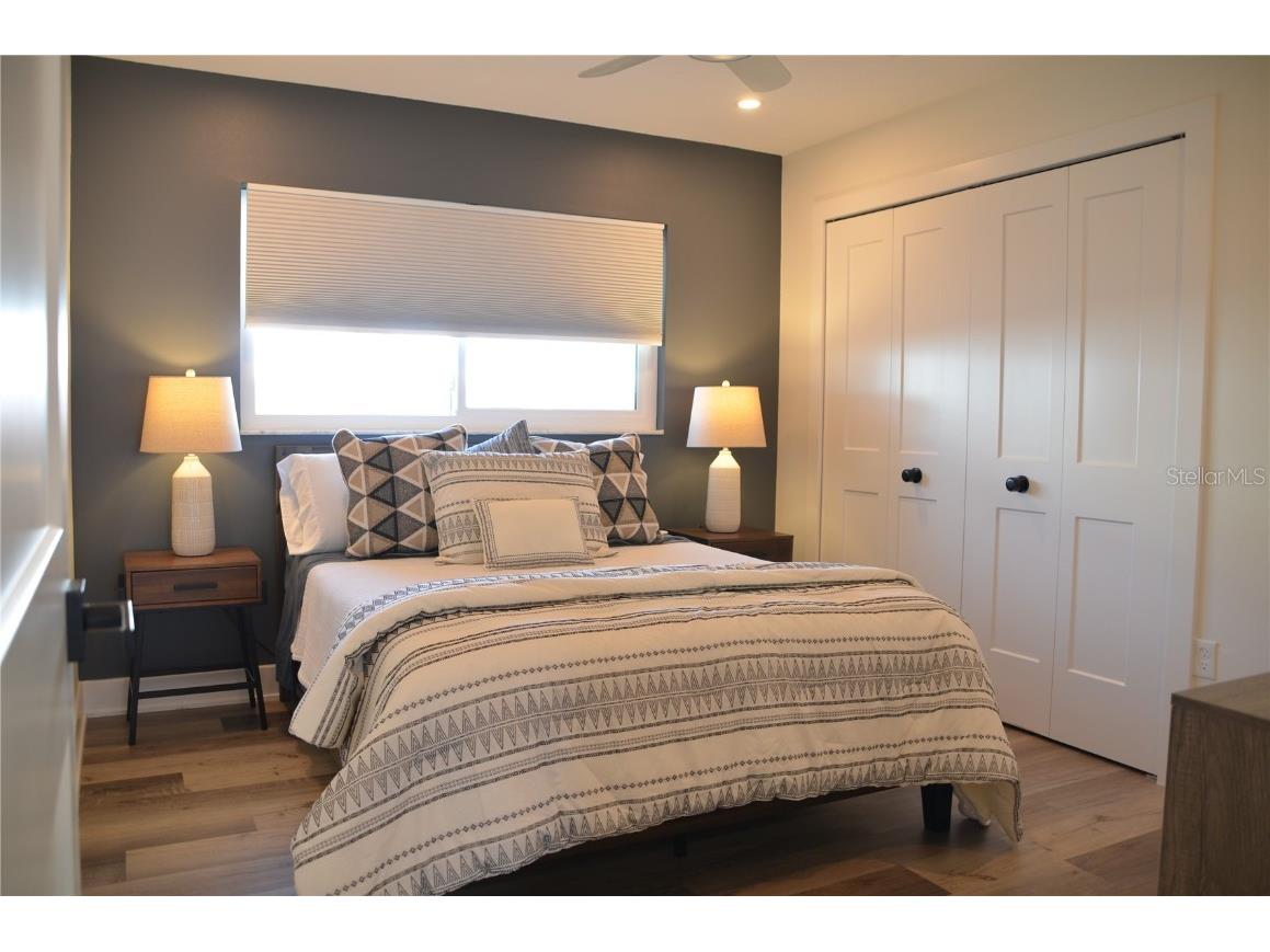 726 Birdsong Lane Sarasota FL 34242 A4634095 image32