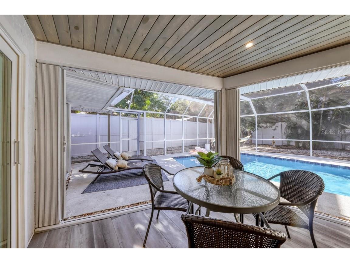 726 Birdsong Lane Sarasota FL 34242 A4634095 image37