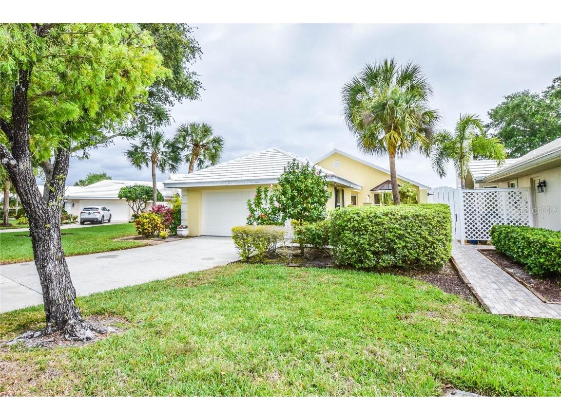 726 Brightside Crescent Drive #14 Venice FL 34293 N6120343 image1
