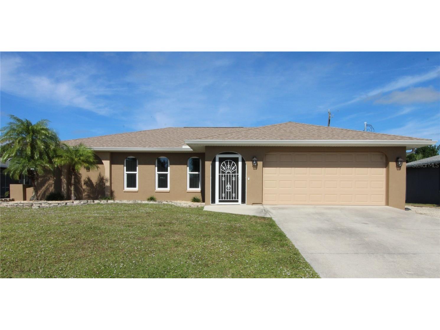 726 Calvert Avenue NW Port Charlotte FL 33948 C7484218 image1