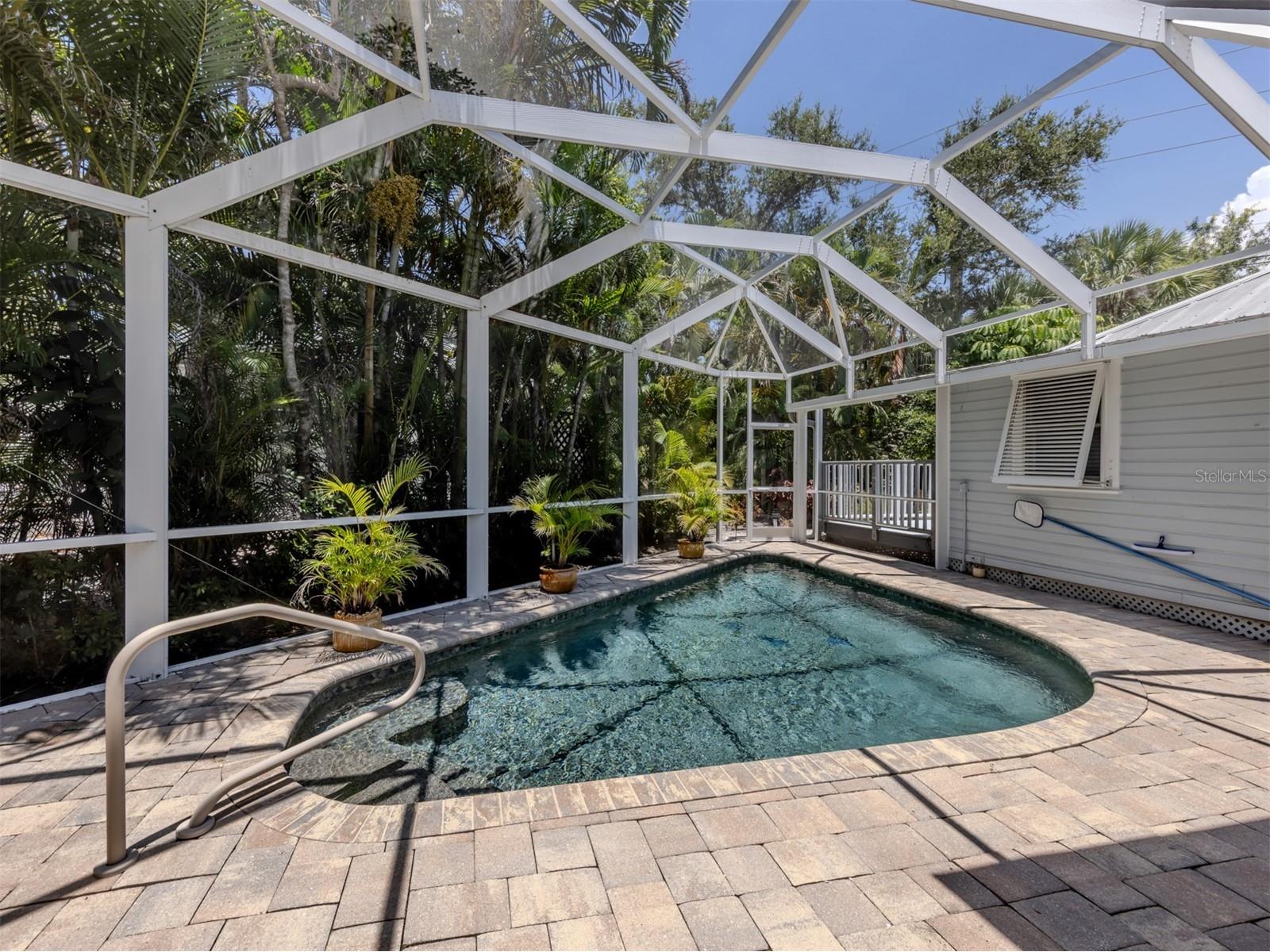726 Eagle Point Drive Venice FL 34285 - ROBERTS BAY N6139850 image30