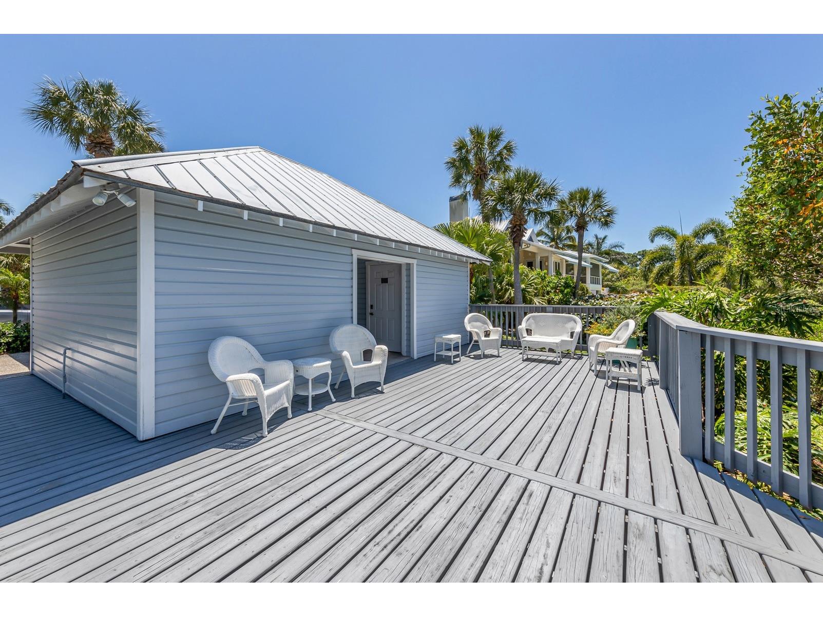 726 Eagle Point Drive Venice FL 34285 - ROBERTS BAY N6139850 image47