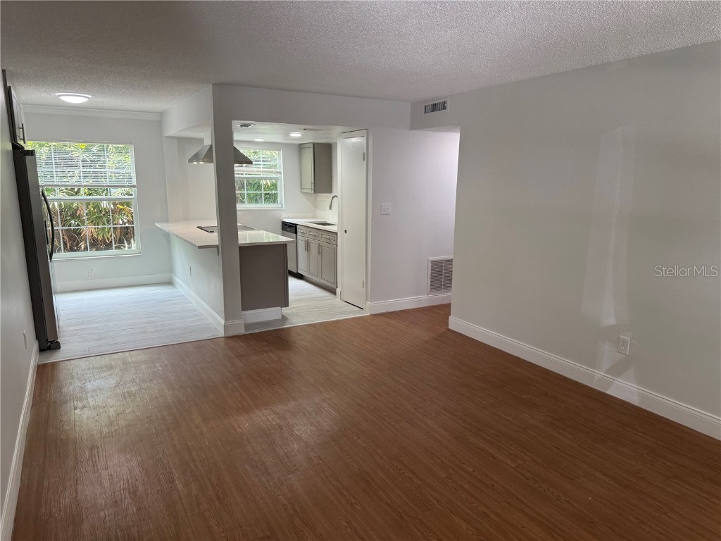 726 Edgewater Drive #2 Orlando FL 32804 O6318635 image3