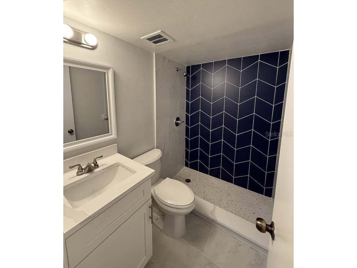 726 Edgewater Drive #2 Orlando FL 32804 O6421317 image17