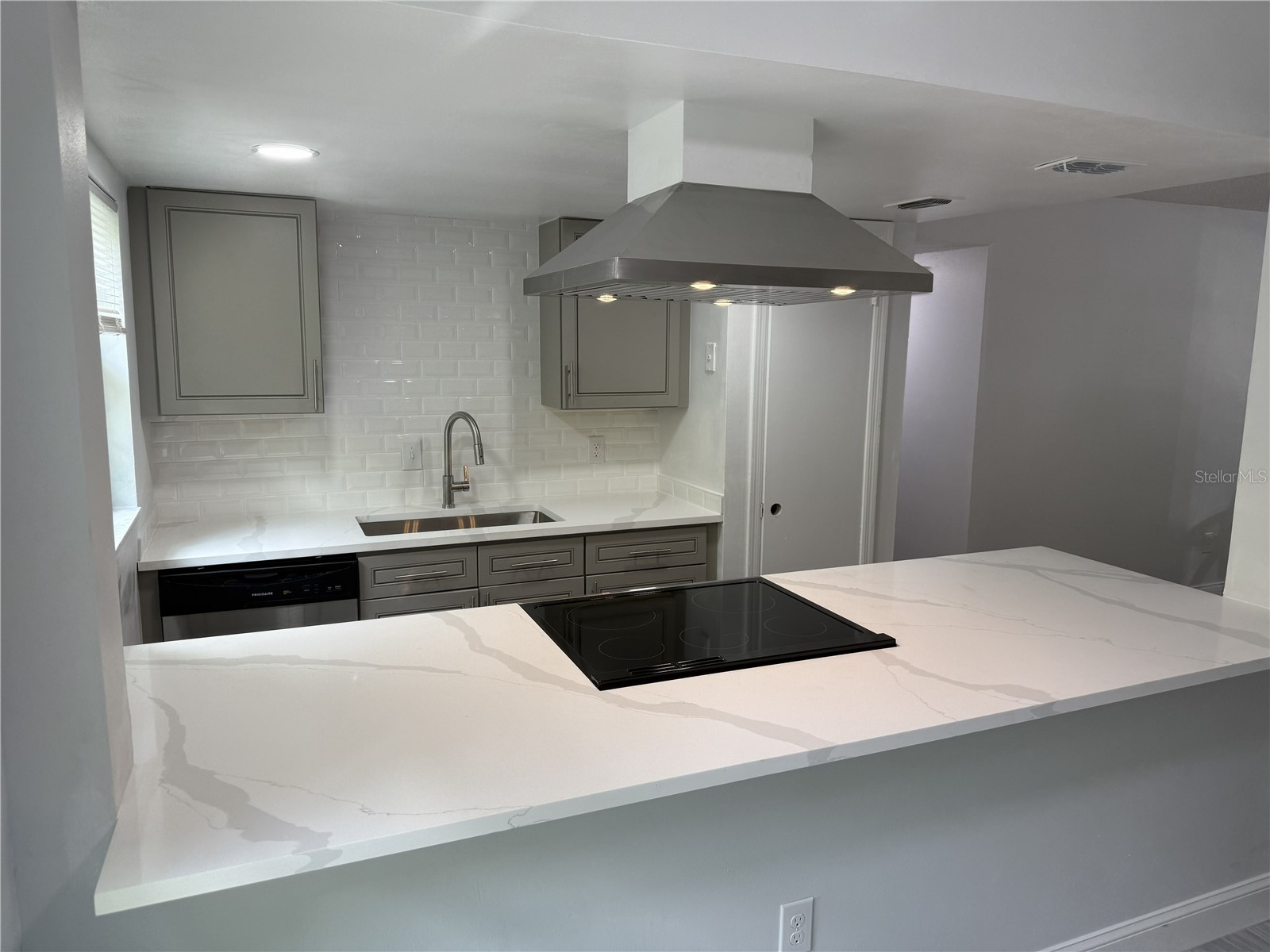726 Edgewater Drive #2 Orlando FL 32804 O6421317 image4