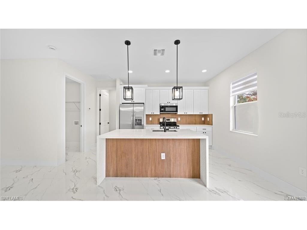 726 Giorgio Avenue S Lehigh Acres FL 33974 A4686311 image8