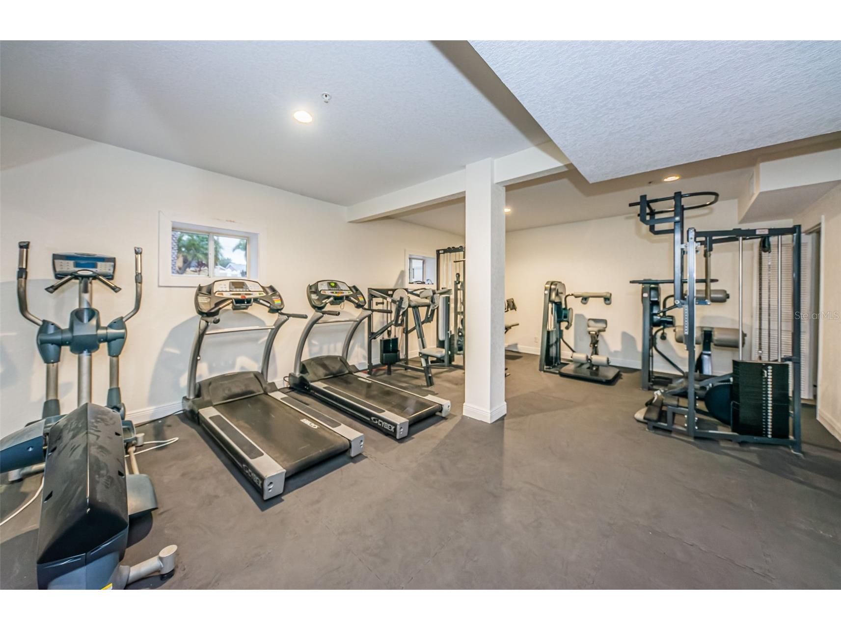 726 Grand Cypress Lane Tarpon Springs FL 34689 TB8526131 image42
