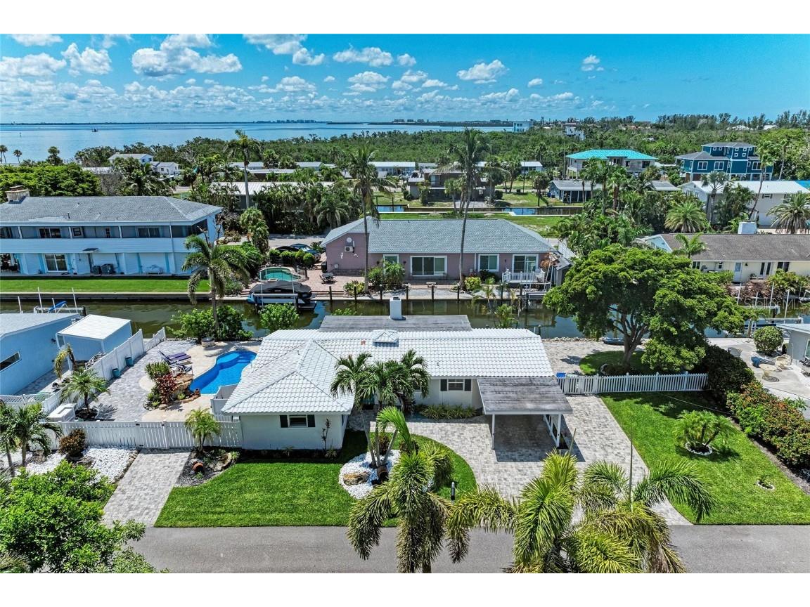 726 Jungle Queen Way Longboat Key FL 34228 A4657219 image1