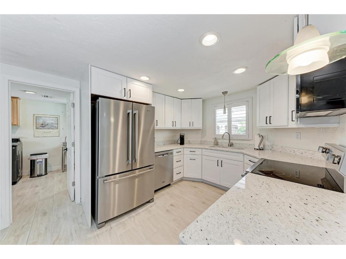 726 Jungle Queen Way Longboat Key FL 34228 A4657219 image16