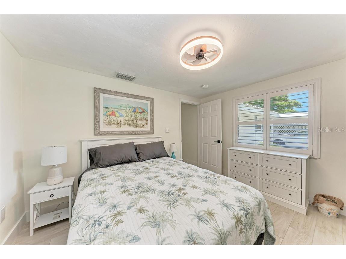 726 Jungle Queen Way Longboat Key FL 34228 A4657219 image29