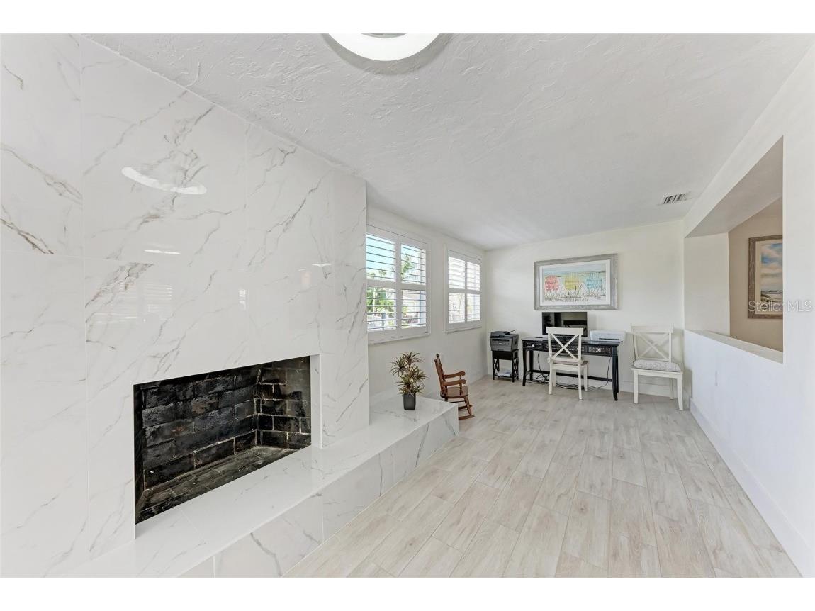 726 Jungle Queen Way Longboat Key FL 34228 A4657219 image31