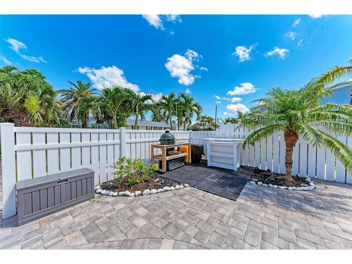 726 Jungle Queen Way Longboat Key FL 34228 A4657219 image38