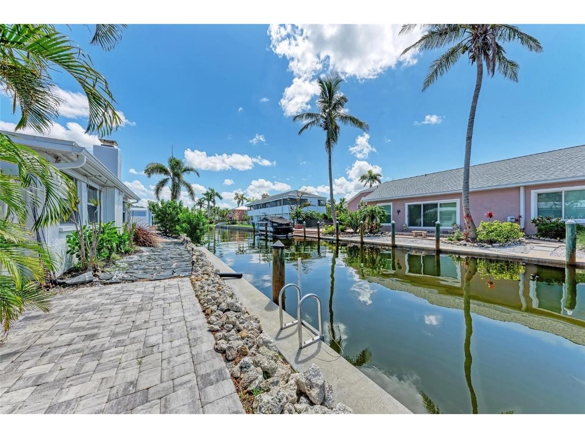 726 Jungle Queen Way Longboat Key FL 34228 A4657219 image42