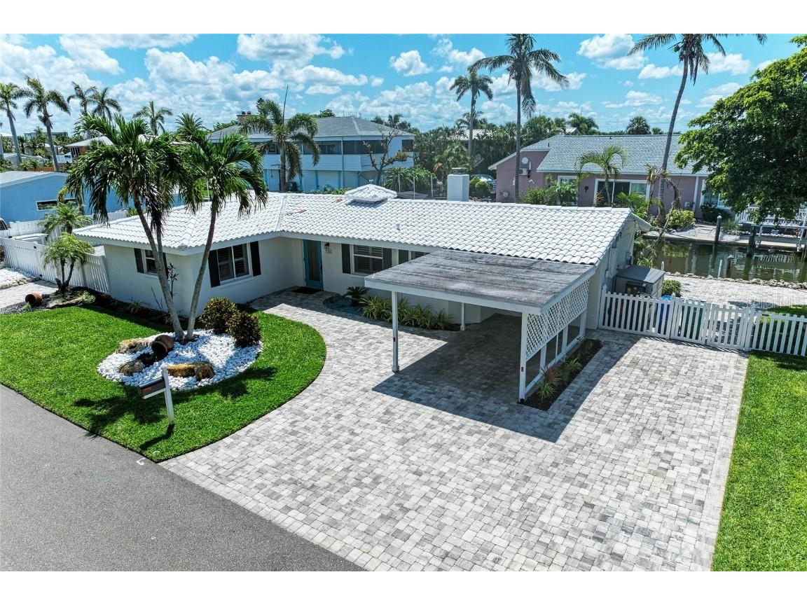 726 Jungle Queen Way Longboat Key FL 34228 A4657219 image51