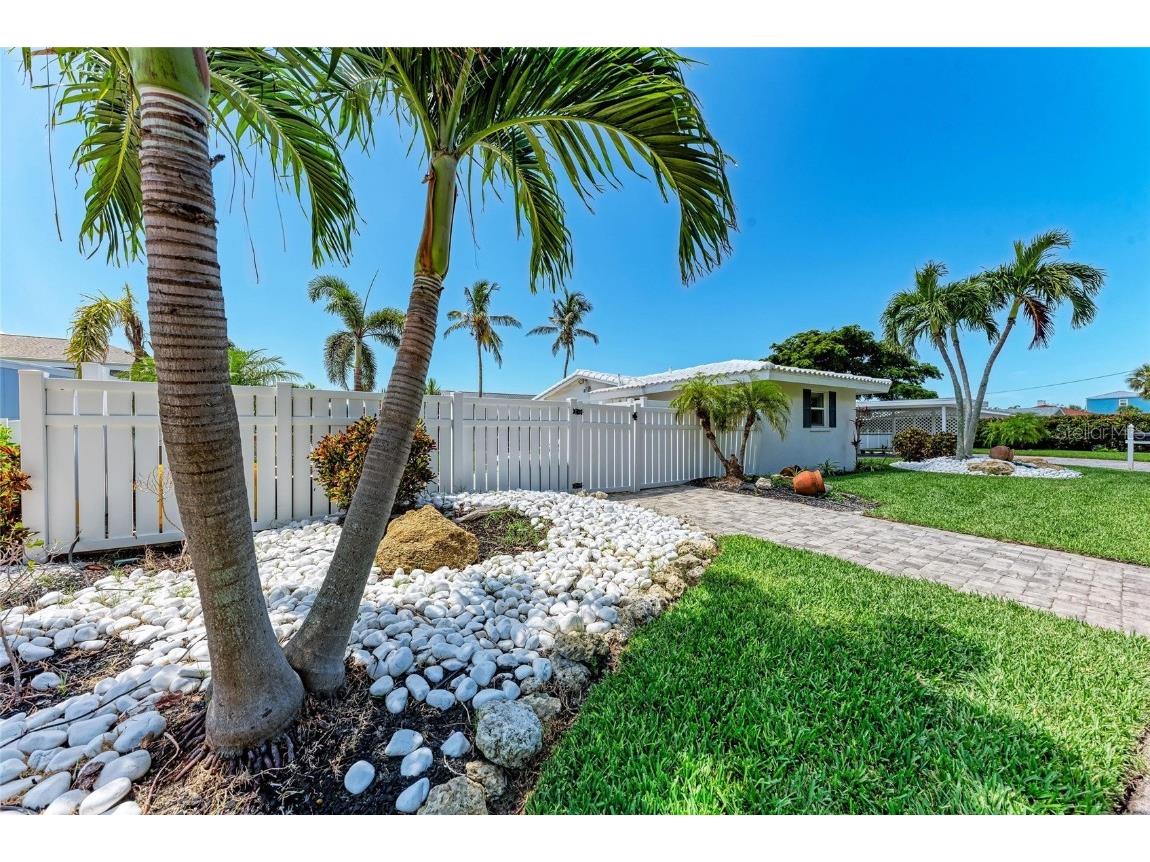 726 Jungle Queen Way Longboat Key FL 34228 A4657219 image52