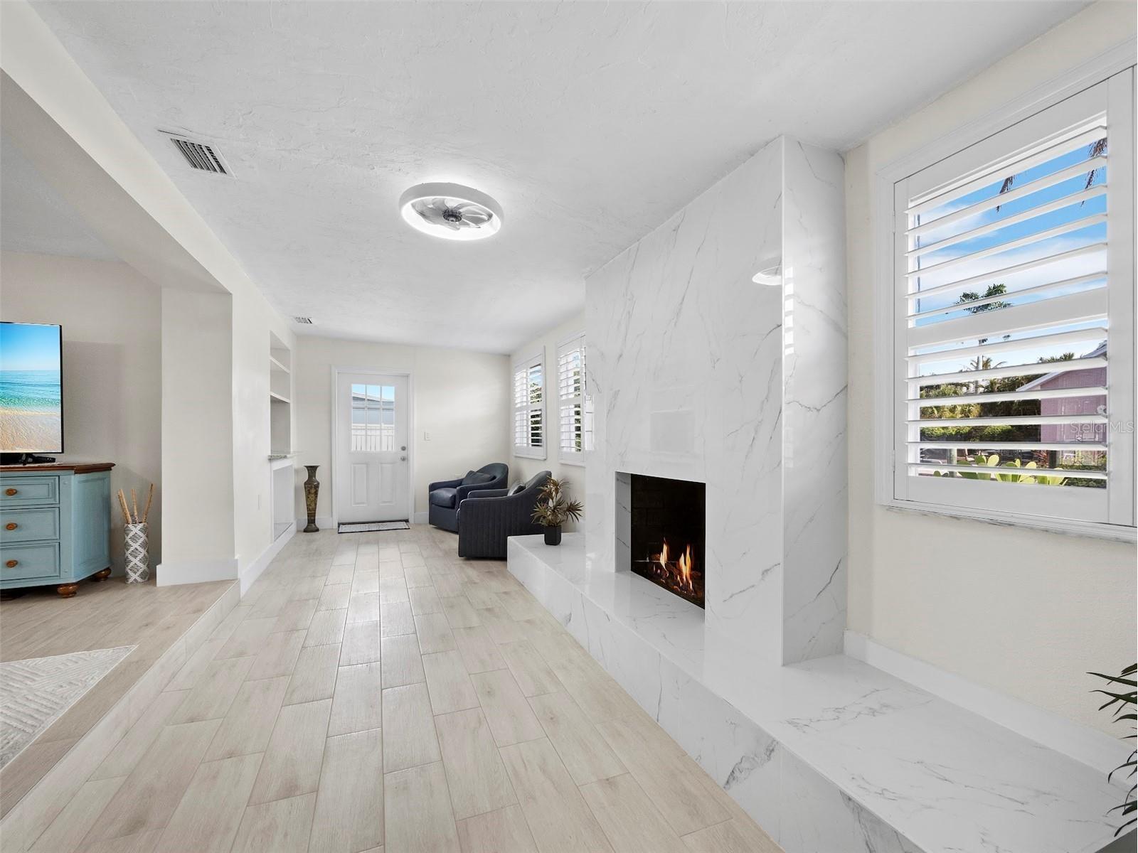 726 Jungle Queen Way Longboat Key FL 34228 A4684733 image16