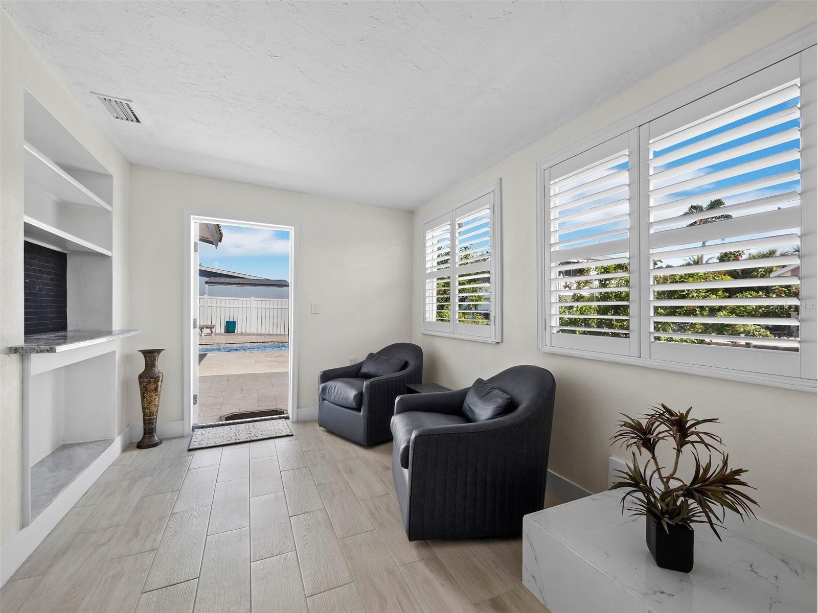 726 Jungle Queen Way Longboat Key FL 34228 A4684733 image17