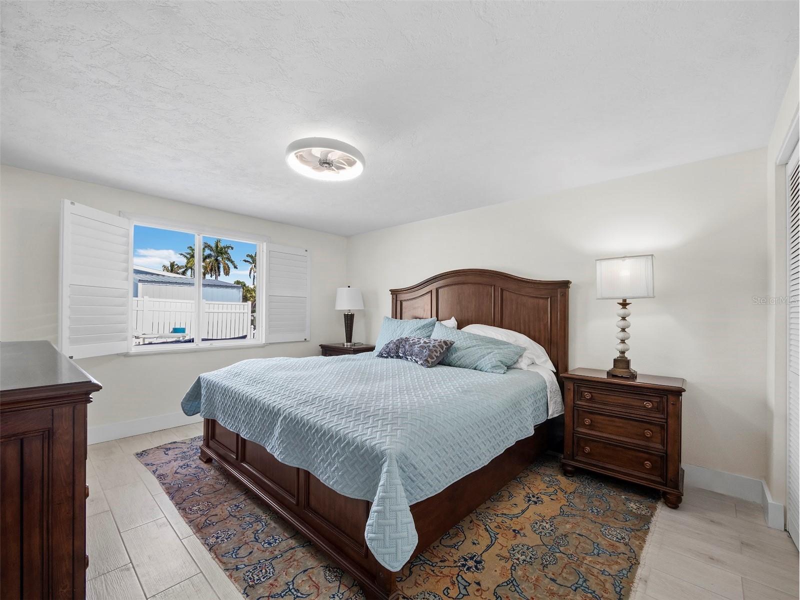 726 Jungle Queen Way Longboat Key FL 34228 A4684733 image19