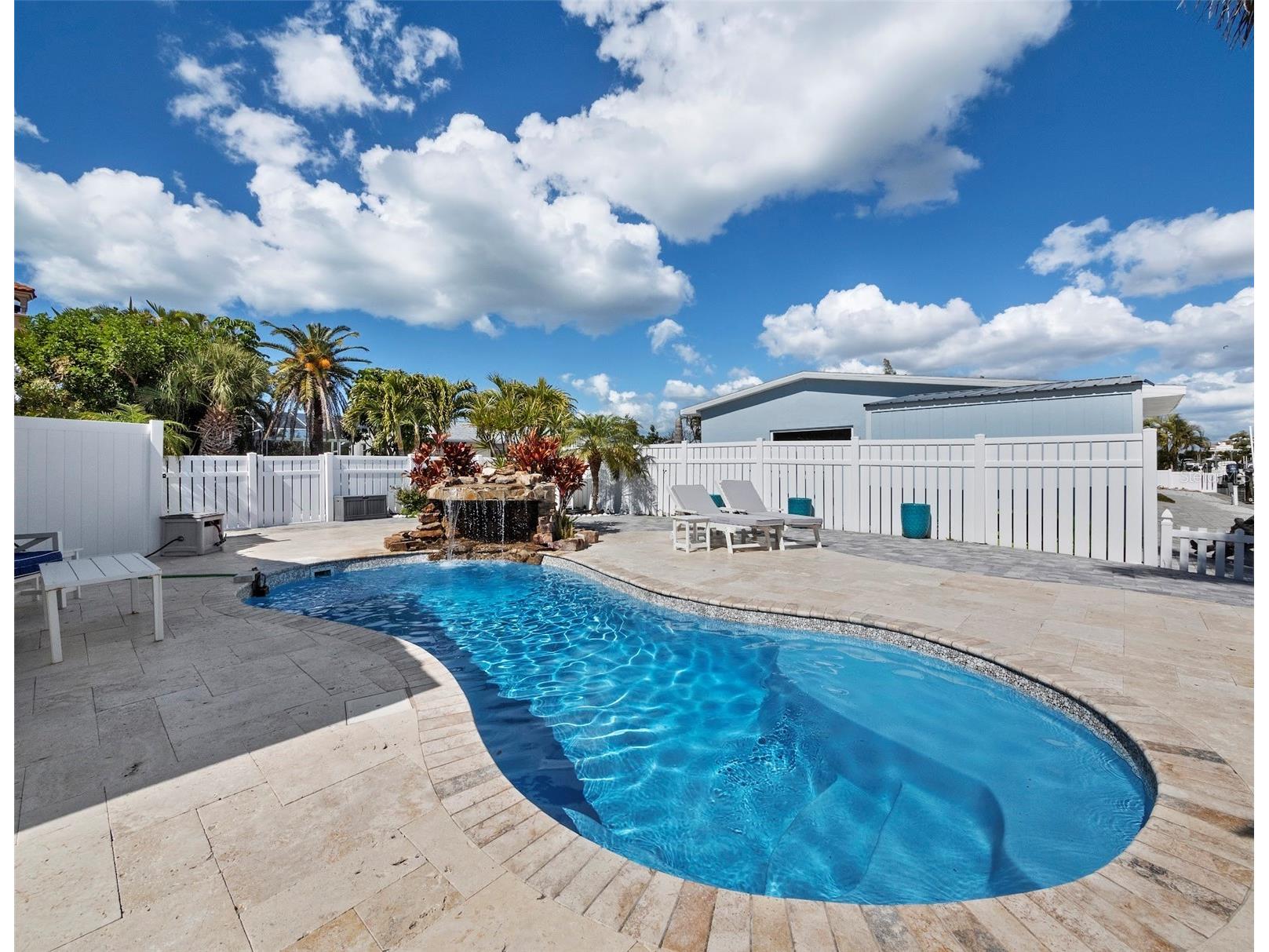 726 Jungle Queen Way Longboat Key FL 34228 A4684733 image29