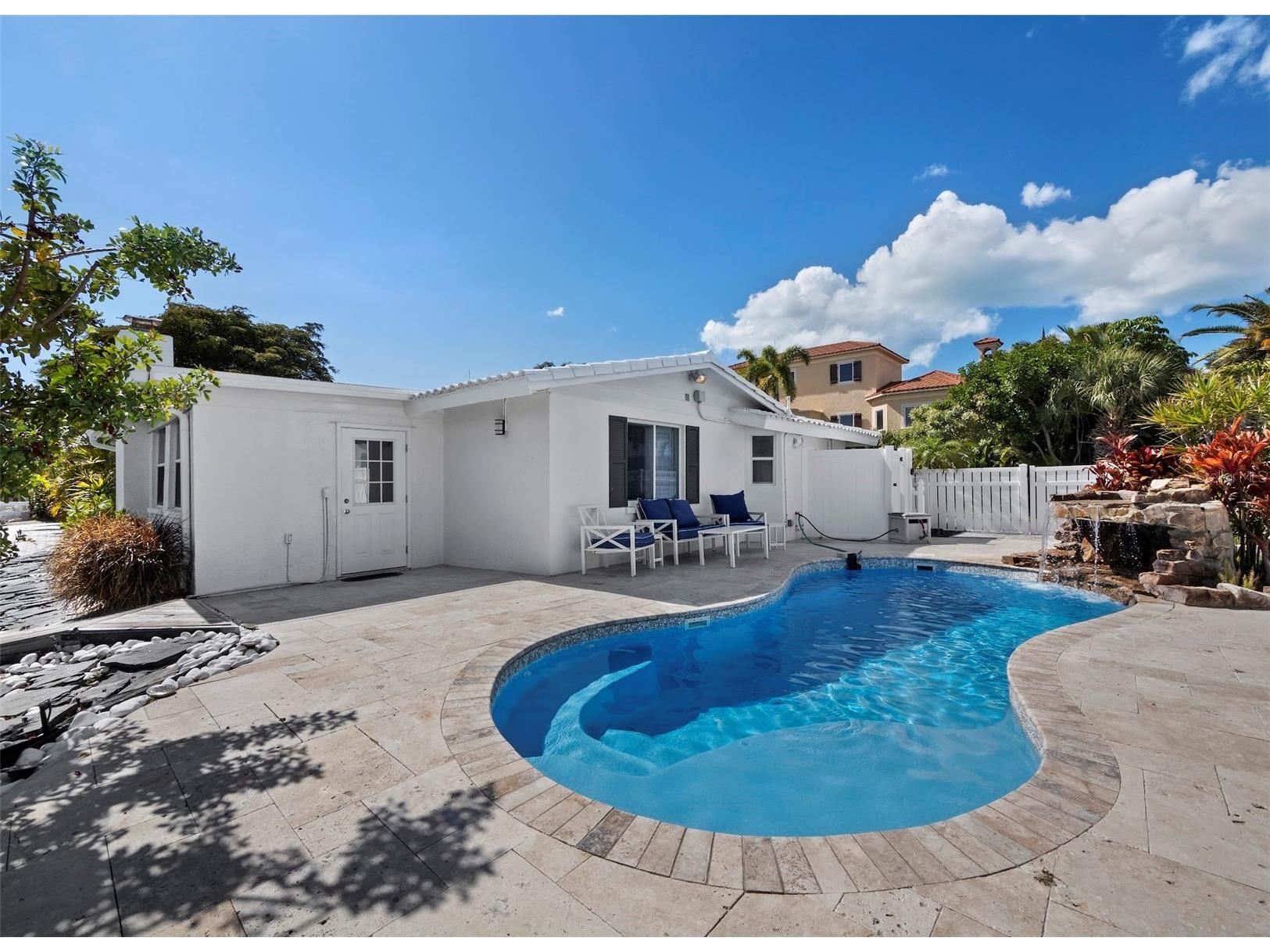 726 Jungle Queen Way Longboat Key FL 34228 A4684733 image30