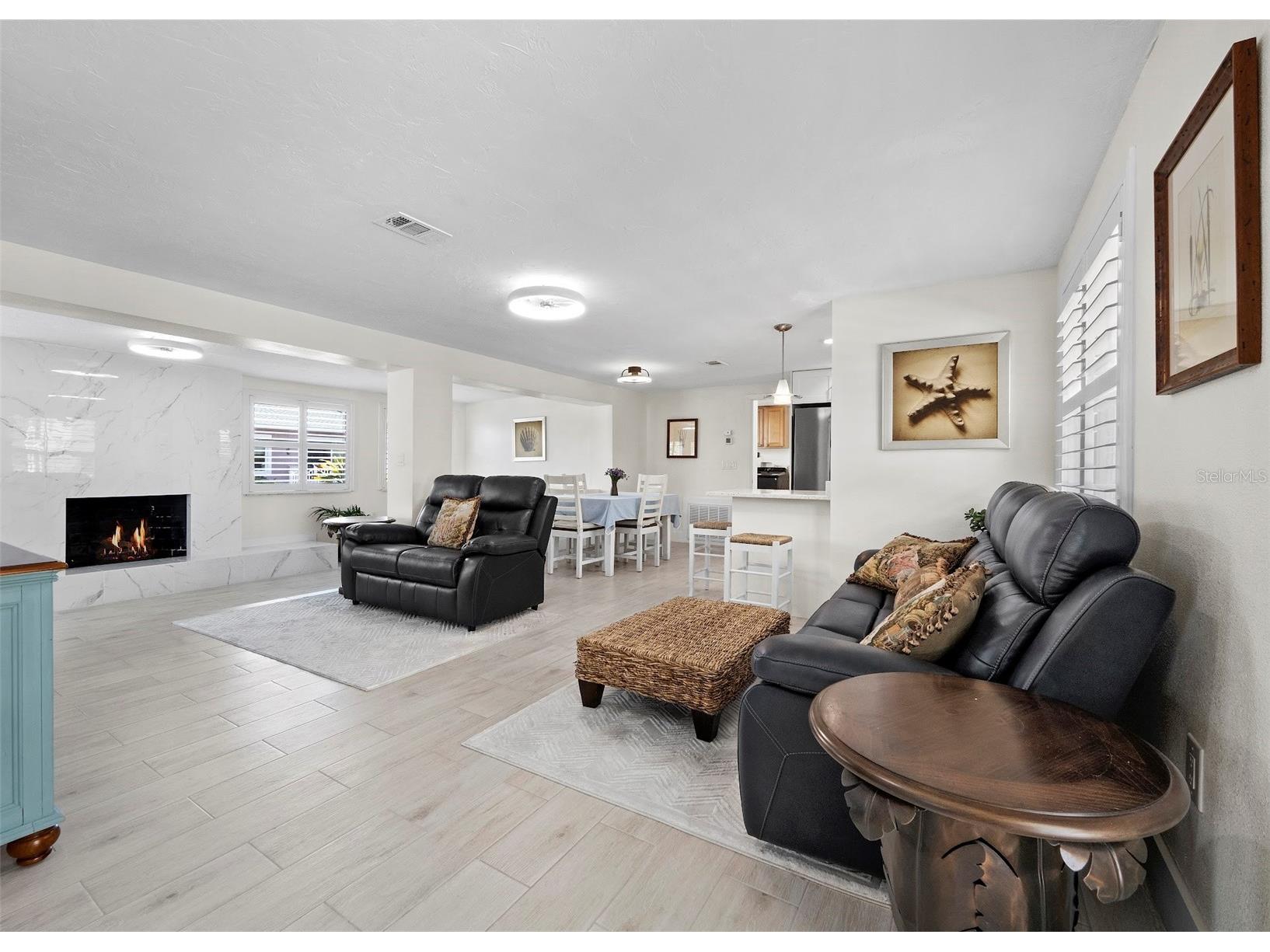 726 Jungle Queen Way Longboat Key FL 34228 A4684733 image5