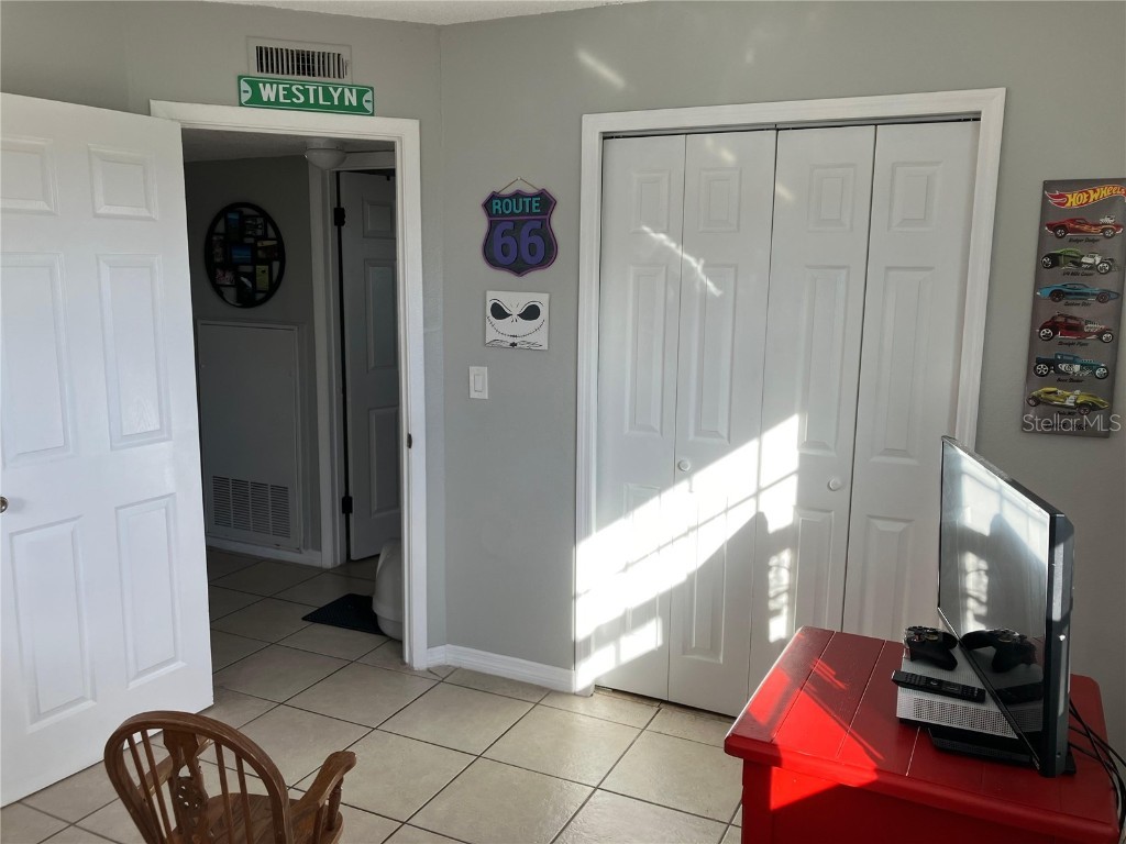 726 Michigan Court #4 Saint Cloud FL 34769 S5139850 image4