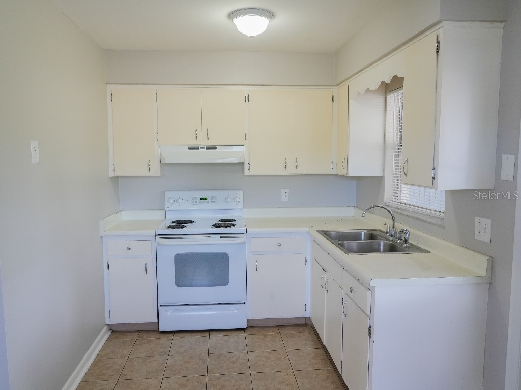 726 Ornelda Street SW Ruskin FL 33570 TB8470437 image21