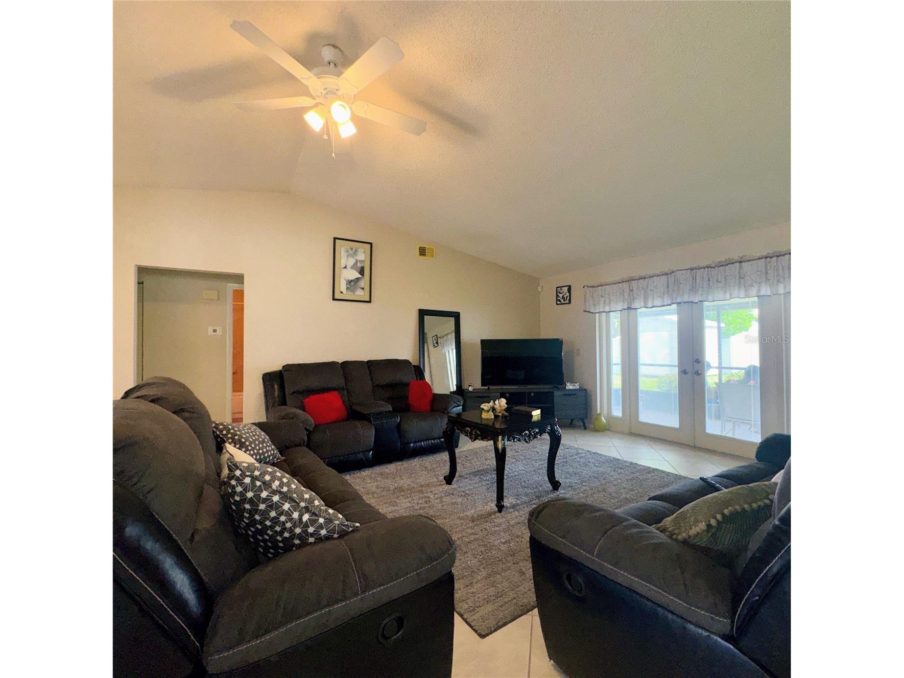 726 Stillview Circle Brandon FL 33510 TB8521136 image12