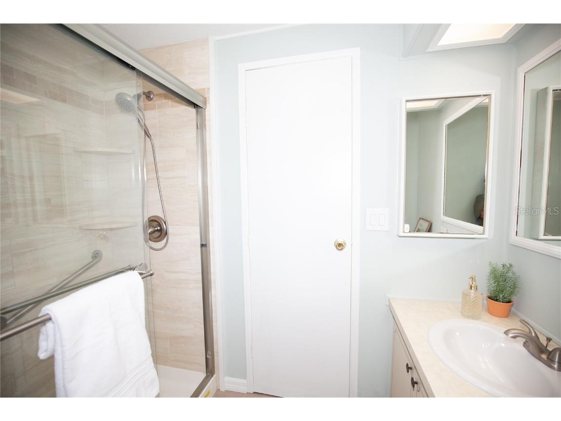 726 Viking Avenue Tavares FL 32778 O6293357 image16