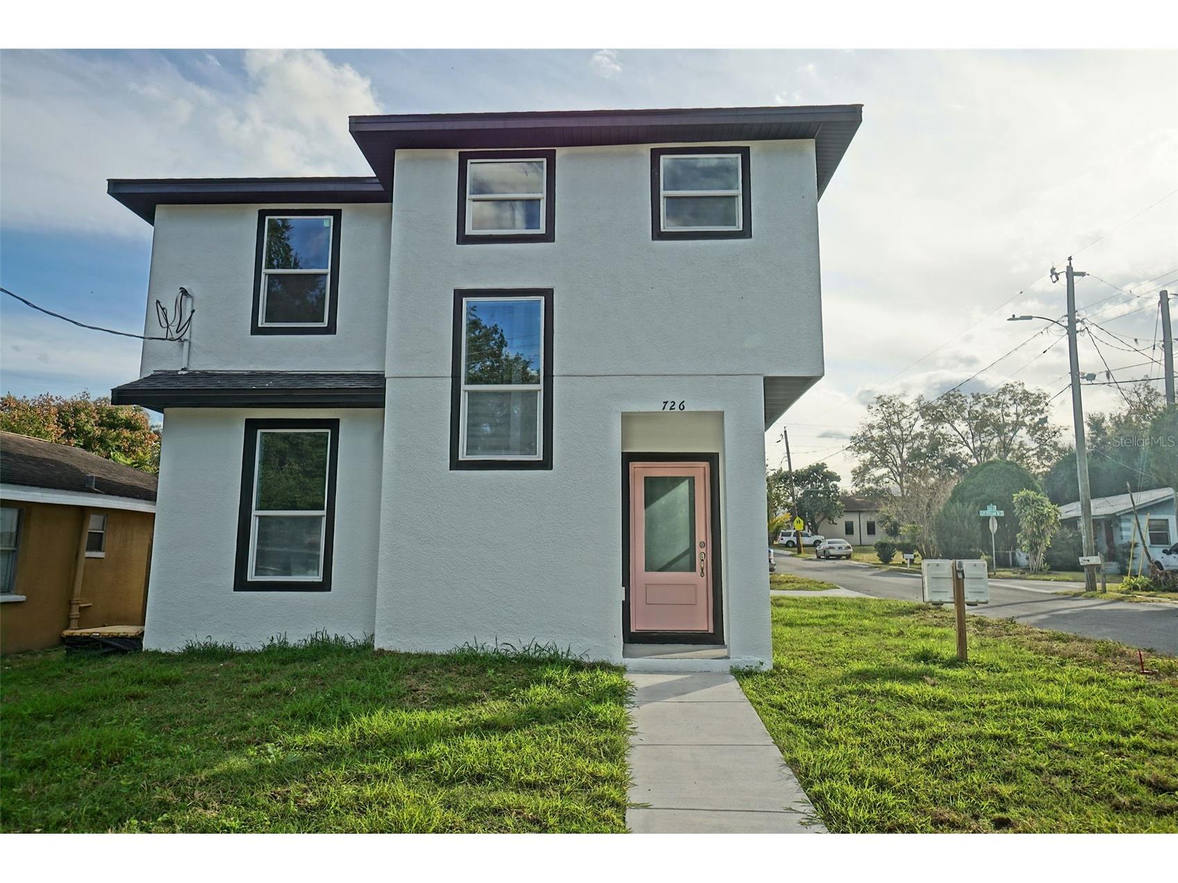 726 W 12th Street Lakeland FL 33805 TB8456123 image1