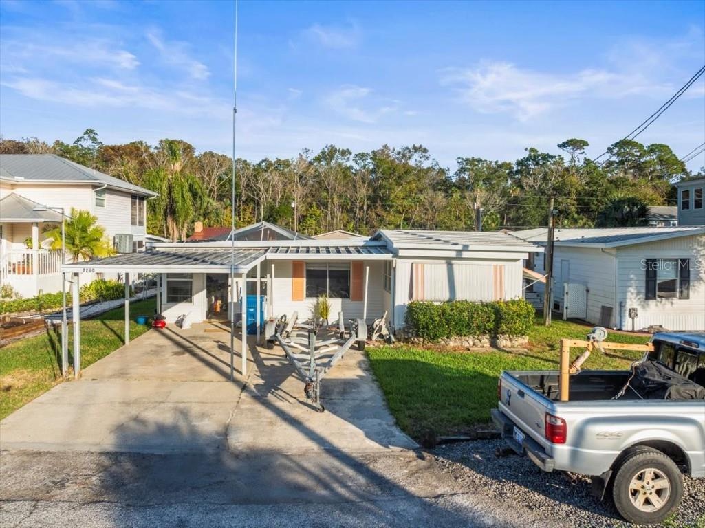 7260 Aberdeen Court Weeki Wachee FL 34607 - CANAL TO WEEKI WACHEE RIVER W7870633 image3