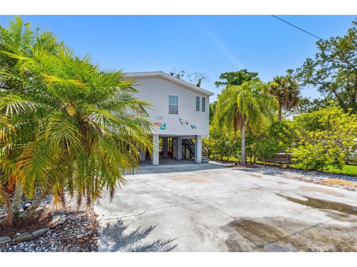 7261 Aberdeen Court Weeki Wachee FL 34607 U8202907 image1