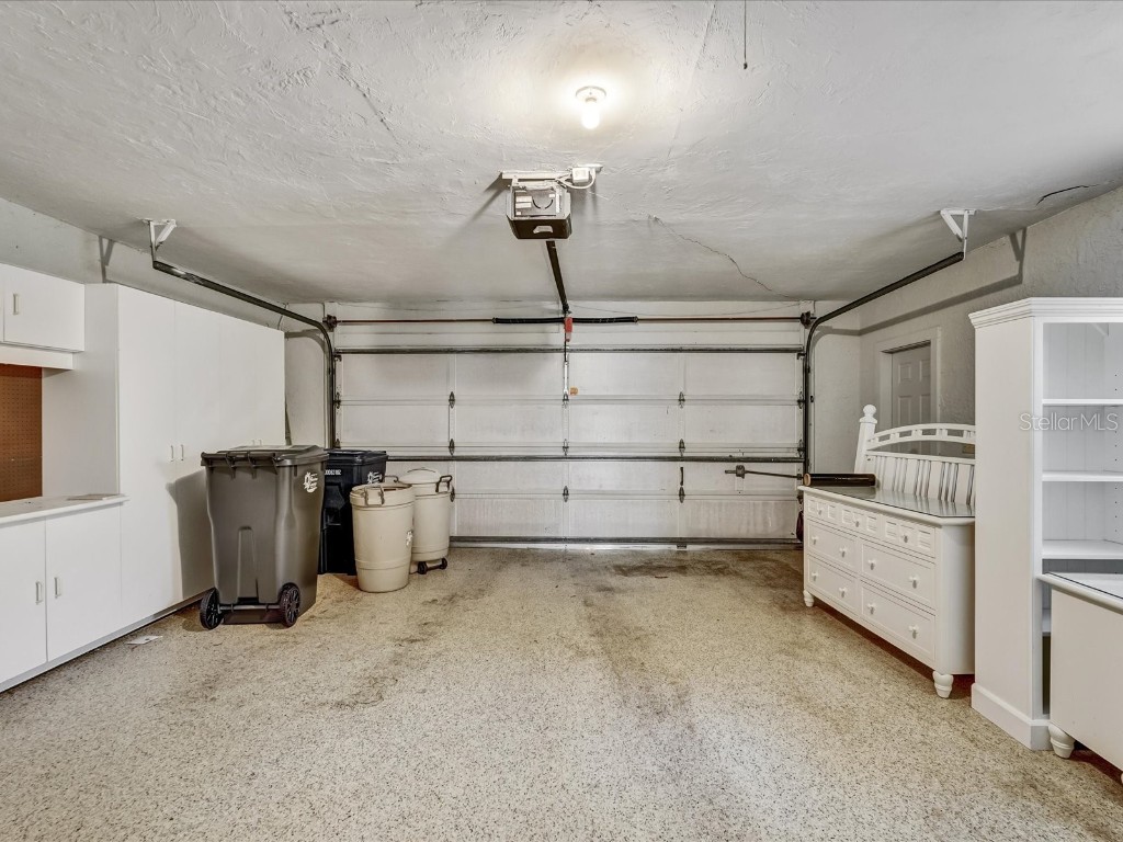 7261 Golf Pointe Way Way Sarasota FL 34243 A4658751 image14