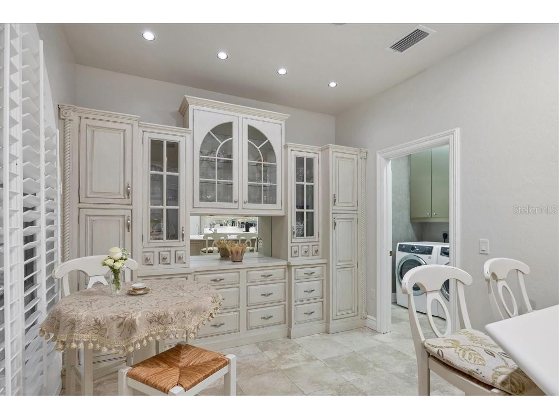 7261 Villa D Este Drive Sarasota FL 34238 A4645986 image10