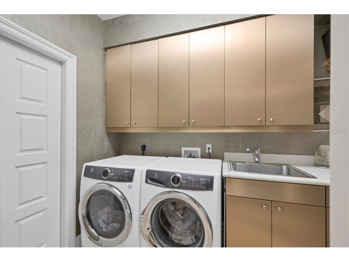 7261 Villa D Este Drive Sarasota FL 34238 A4645986 image21