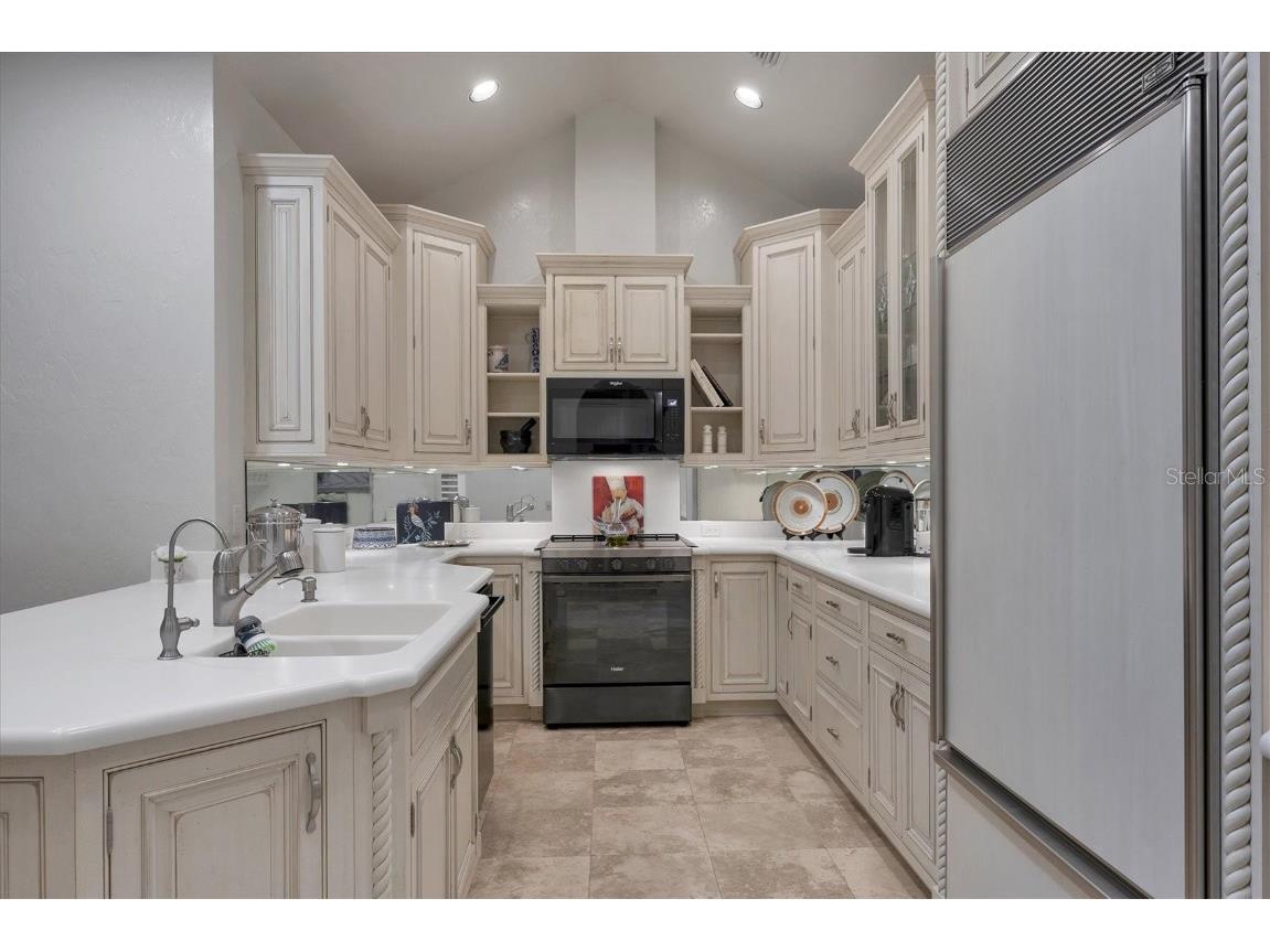 7261 Villa D Este Drive Sarasota FL 34238 A4645986 image7