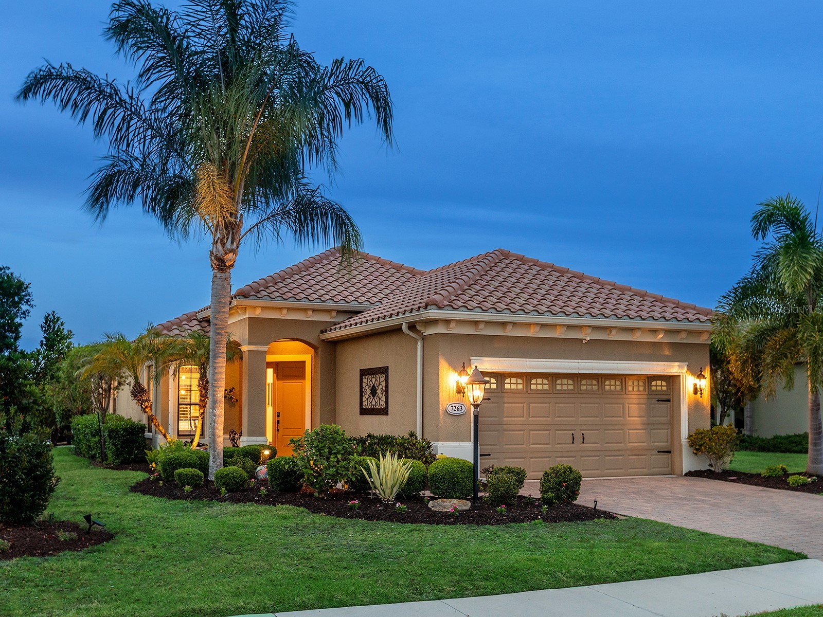 7263 Belleisle Glen Lakewood Ranch FL 34202 A4690053 image5