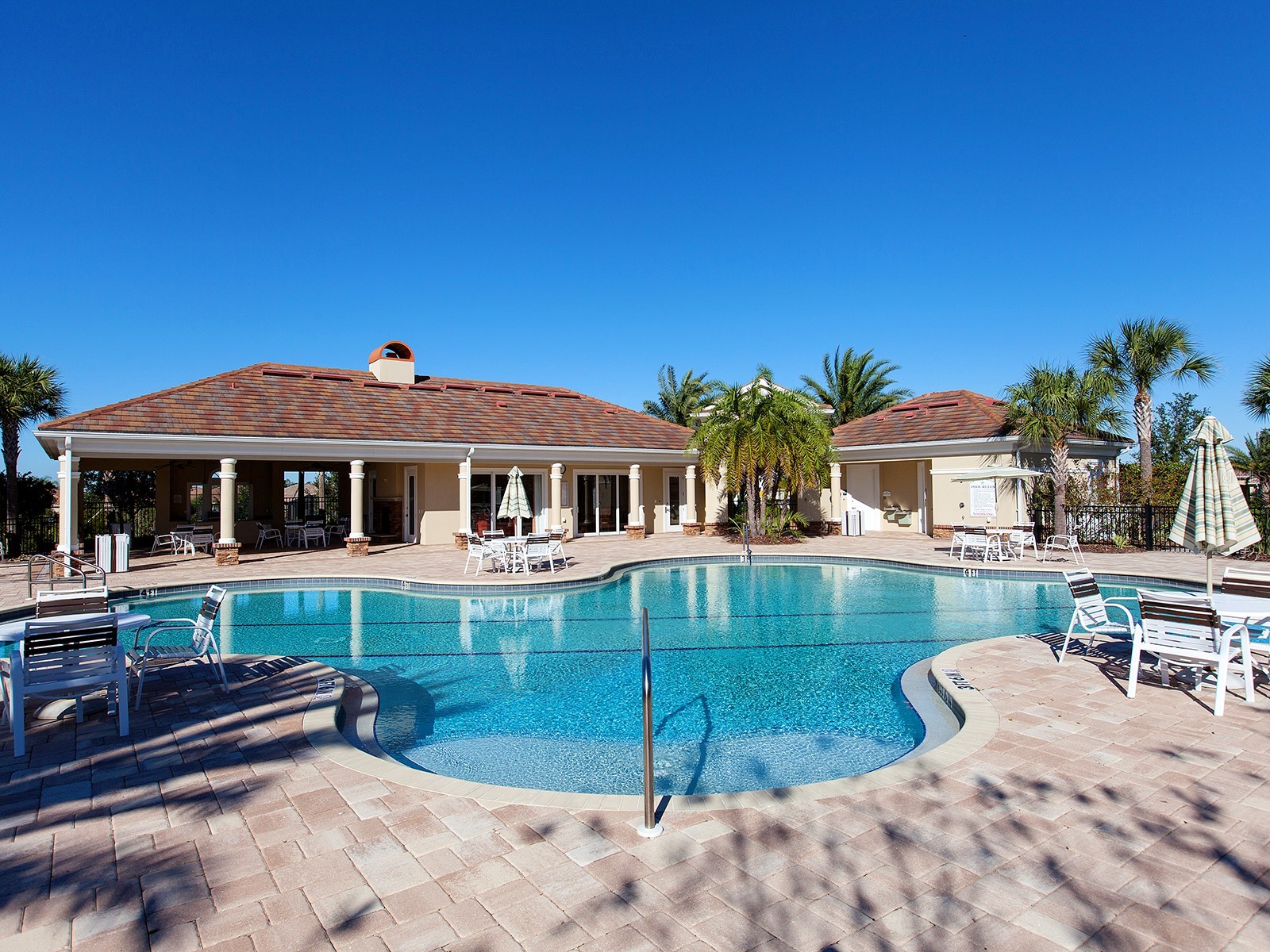 7263 Belleisle Glen Lakewood Ranch FL 34202 A4690053 image73
